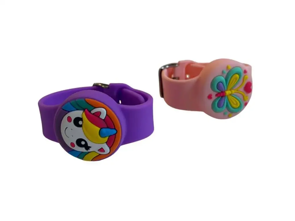Hyttech Waterproof Silicone AirTag Bracelet for Kids